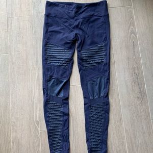 alo high waist navy motto leggings